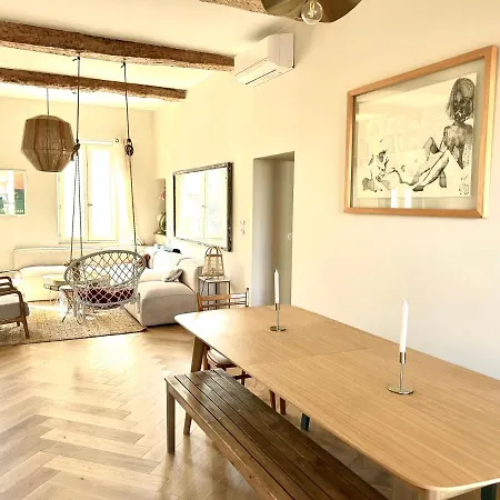 Grand Appart Neuf Centre Clim * Saint-Raphael (Var)