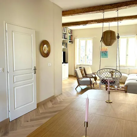 Grand Appart Neuf Centre Clim Apartment *